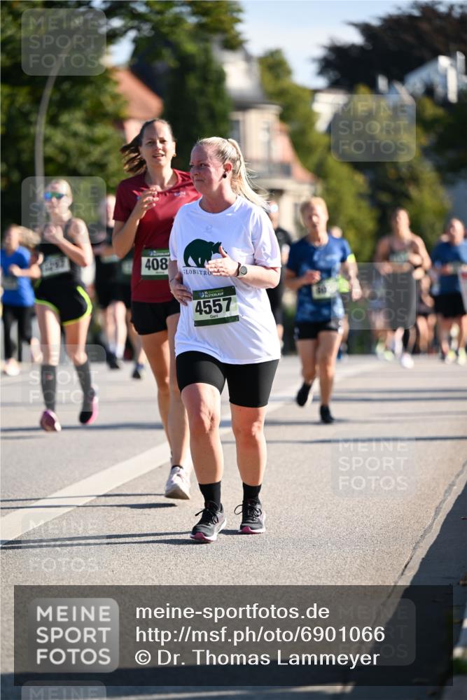 01.09.2024 - BARMER Alsterlauf Dr. Thomas Lammeyer http://msf.ph/oto/6901066 01.09.2024 09:38:27 Laufen 408, 4557 meine-sportfotos.de