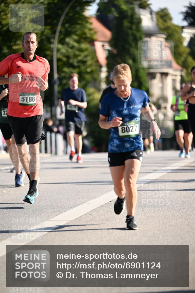 01.09.2024 - BARMER Alsterlauf Dr. Thomas Lammeyer http://msf.ph/oto/6901124 01.09.2024 09:38:30 Laufen 32, 5186, 8027 meine-sportfotos.de