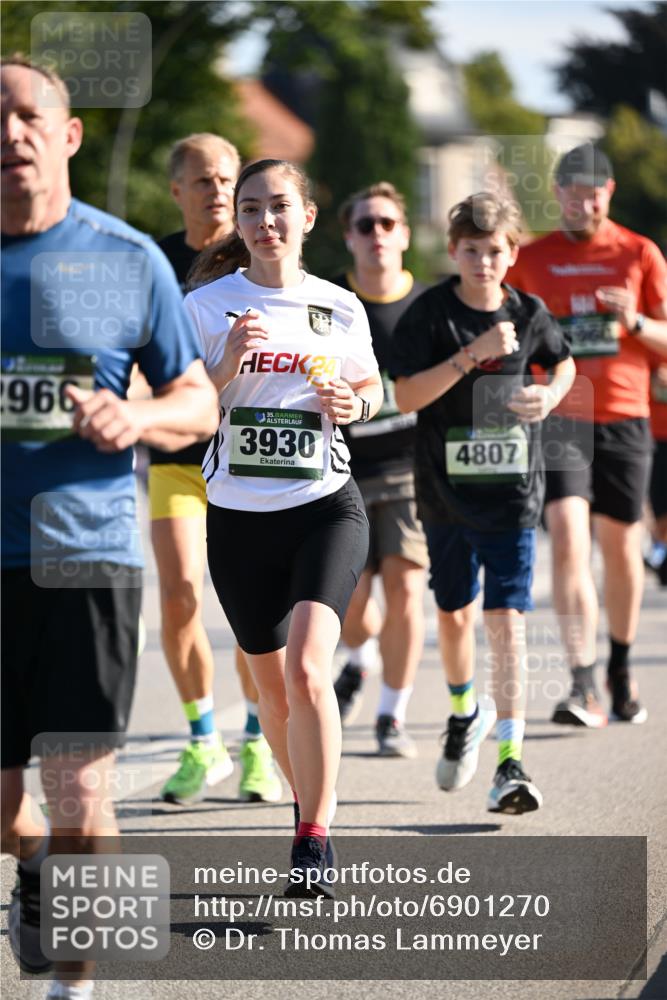 01.09.2024 - BARMER Alsterlauf Dr. Thomas Lammeyer http://msf.ph/oto/6901270 01.09.2024 09:38:37 Laufen 966, 24, 3930, 4807 meine-sportfotos.de
