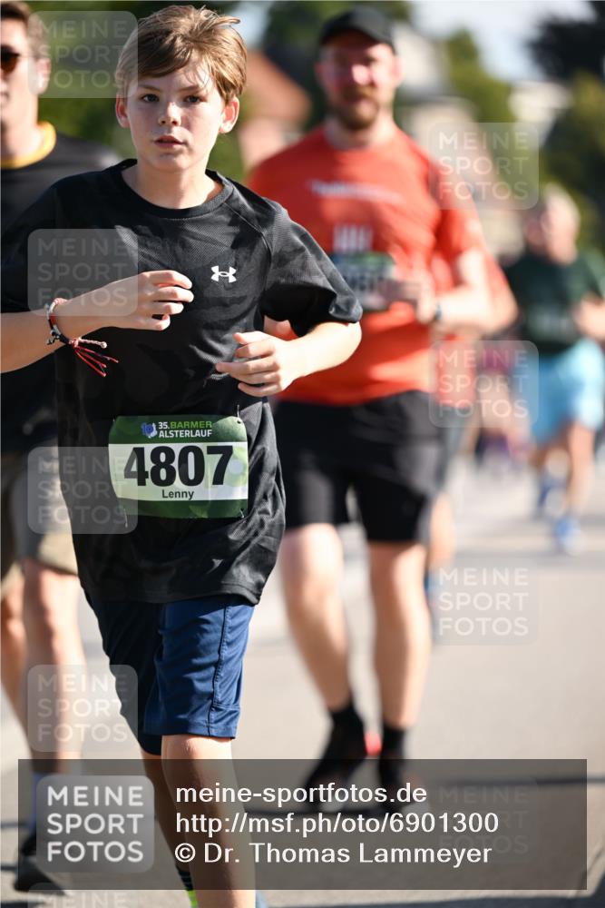 01.09.2024 - BARMER Alsterlauf Dr. Thomas Lammeyer http://msf.ph/oto/6901300 01.09.2024 09:38:39 Laufen 35, 4807 meine-sportfotos.de