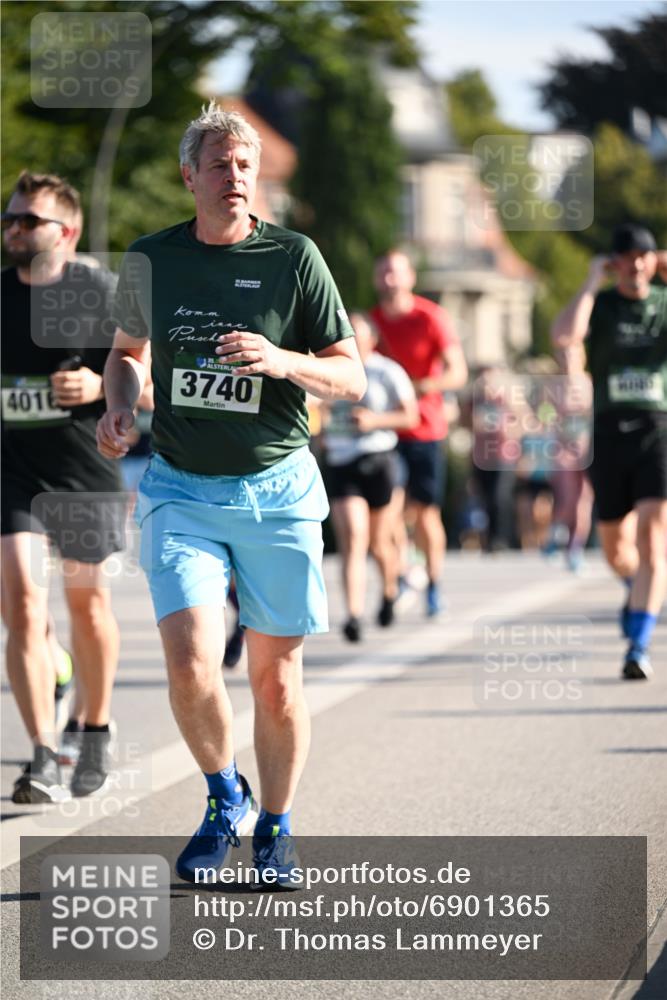 01.09.2024 - BARMER Alsterlauf Dr. Thomas Lammeyer http://msf.ph/oto/6901365 01.09.2024 09:38:44 Laufen 4016, 3740 meine-sportfotos.de