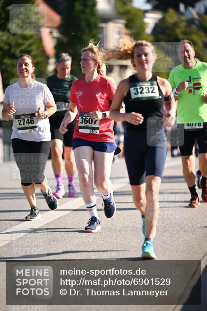 01.09.2024 - BARMER Alsterlauf Dr. Thomas Lammeyer http://msf.ph/oto/6901529 01.09.2024 09:38:52 Laufen 2746, 2746, 360, 3607, 3232, 4078 meine-sportfotos.de