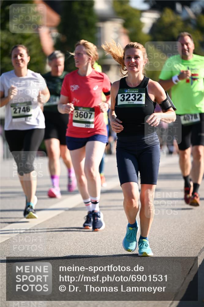 01.09.2024 - BARMER Alsterlauf Dr. Thomas Lammeyer http://msf.ph/oto/6901531 01.09.2024 09:38:52 Laufen 2746, 3607, 135, 3232, 4078 meine-sportfotos.de