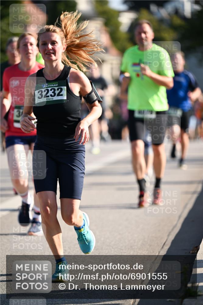 01.09.2024 - BARMER Alsterlauf Dr. Thomas Lammeyer http://msf.ph/oto/6901555 01.09.2024 09:38:53 Laufen 3232 meine-sportfotos.de