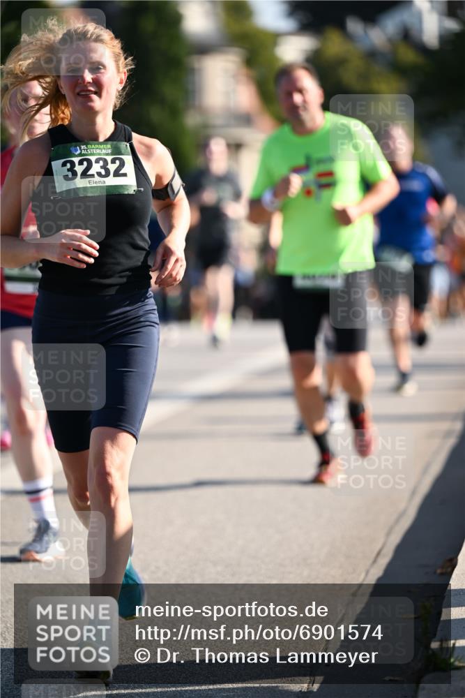 01.09.2024 - BARMER Alsterlauf Dr. Thomas Lammeyer http://msf.ph/oto/6901574 01.09.2024 09:38:53 Laufen 35, 3232 meine-sportfotos.de