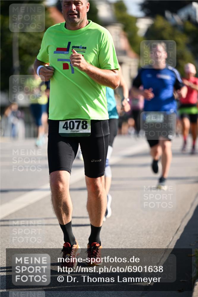01.09.2024 - BARMER Alsterlauf Dr. Thomas Lammeyer http://msf.ph/oto/6901638 01.09.2024 09:38:55 Laufen 2024, 4078 meine-sportfotos.de