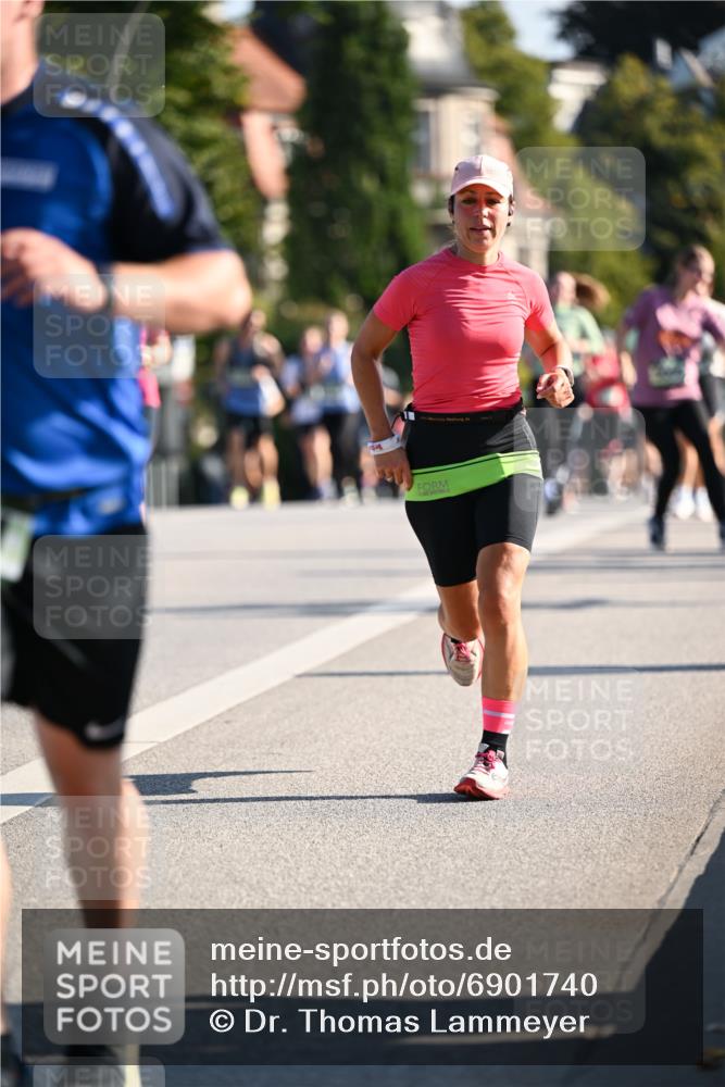 01.09.2024 - BARMER Alsterlauf Dr. Thomas Lammeyer http://msf.ph/oto/6901740 01.09.2024 09:38:58 Laufen  meine-sportfotos.de