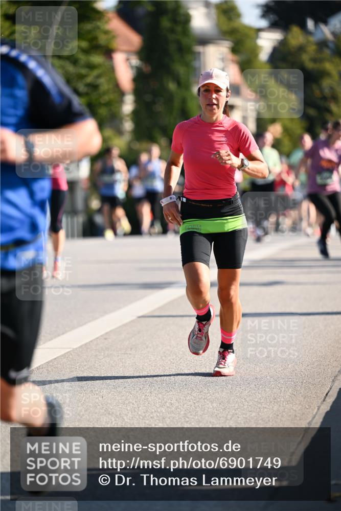 01.09.2024 - BARMER Alsterlauf Dr. Thomas Lammeyer http://msf.ph/oto/6901749 01.09.2024 09:38:58 Laufen  meine-sportfotos.de