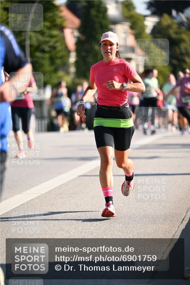 01.09.2024 - BARMER Alsterlauf Dr. Thomas Lammeyer http://msf.ph/oto/6901759 01.09.2024 09:38:59 Laufen  meine-sportfotos.de