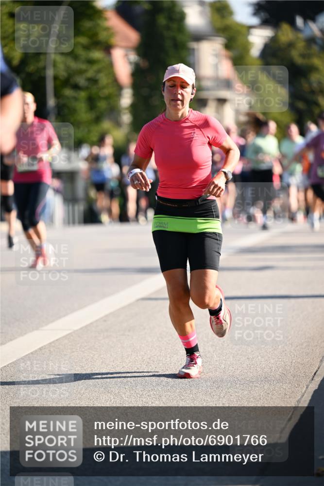 01.09.2024 - BARMER Alsterlauf Dr. Thomas Lammeyer http://msf.ph/oto/6901766 01.09.2024 09:38:59 Laufen  meine-sportfotos.de
