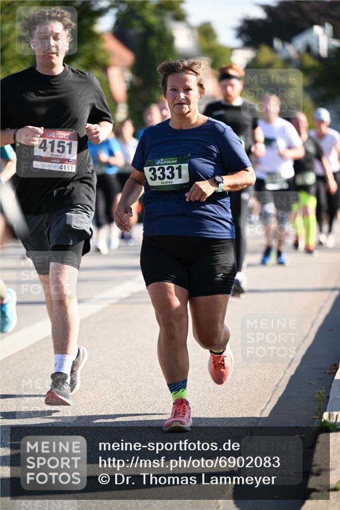 01.09.2024 - BARMER Alsterlauf Dr. Thomas Lammeyer http://msf.ph/oto/6902083 01.09.2024 09:39:13 Laufen 35, 4151, 4151, 35, 3331 meine-sportfotos.de