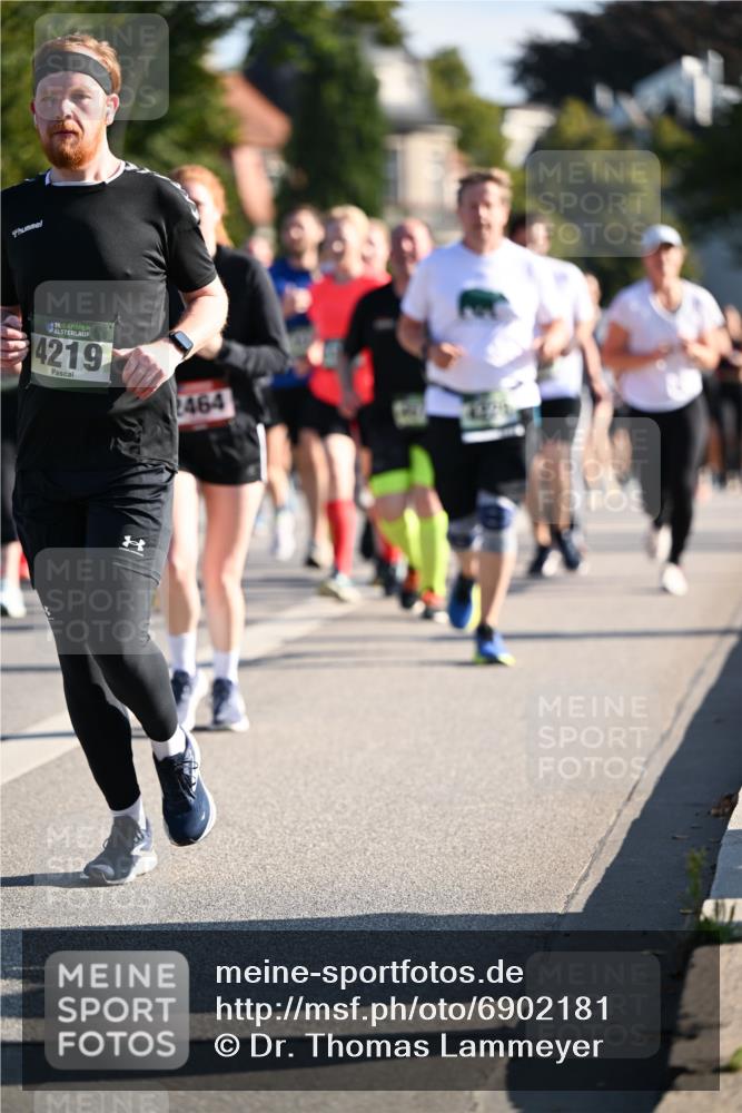 01.09.2024 - BARMER Alsterlauf Dr. Thomas Lammeyer http://msf.ph/oto/6902181 01.09.2024 09:39:16 Laufen 35, 4219, 2464 meine-sportfotos.de