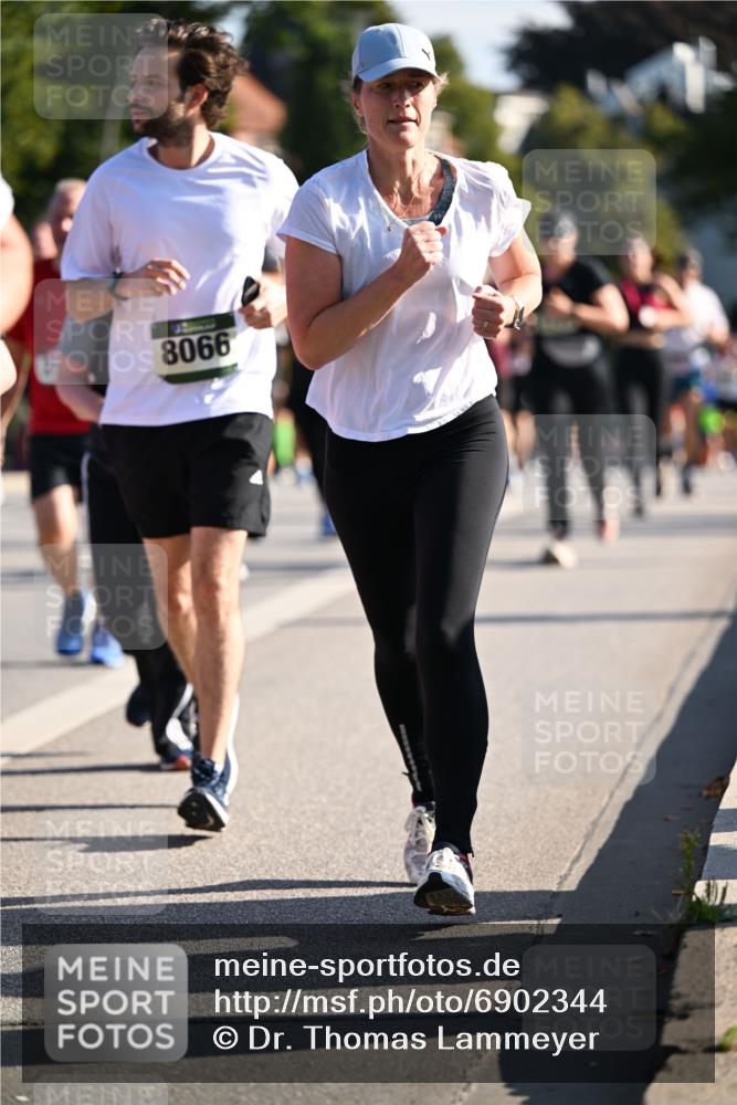 01.09.2024 - BARMER Alsterlauf Dr. Thomas Lammeyer http://msf.ph/oto/6902344 01.09.2024 09:39:20 Laufen 8066 meine-sportfotos.de
