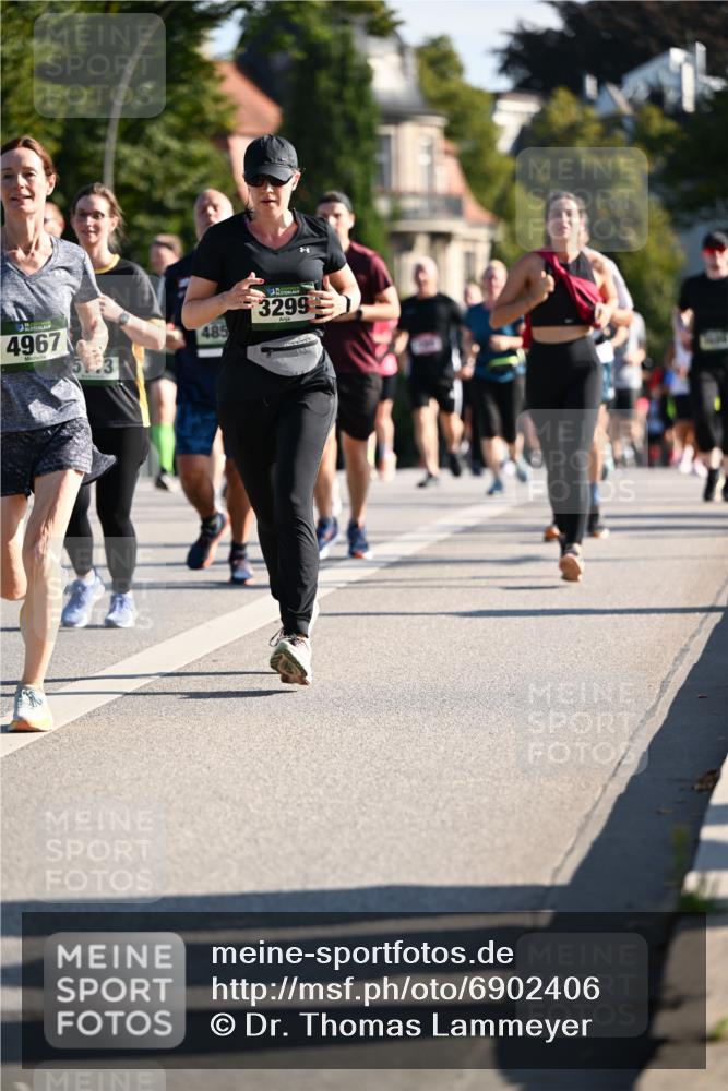 01.09.2024 - BARMER Alsterlauf Dr. Thomas Lammeyer http://msf.ph/oto/6902406 01.09.2024 09:39:23 Laufen 4967, 53, 485, 3299 meine-sportfotos.de