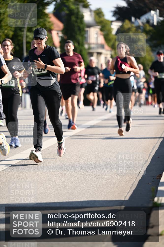 01.09.2024 - BARMER Alsterlauf Dr. Thomas Lammeyer http://msf.ph/oto/6902418 01.09.2024 09:39:23 Laufen 13, 3299 meine-sportfotos.de