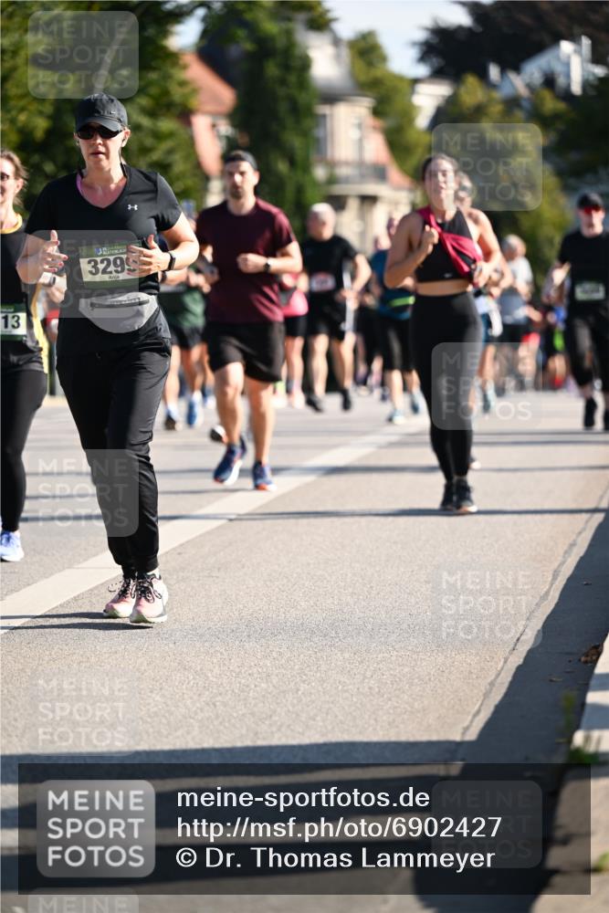 01.09.2024 - BARMER Alsterlauf Dr. Thomas Lammeyer http://msf.ph/oto/6902427 01.09.2024 09:39:23 Laufen 13, 3299, 97 meine-sportfotos.de