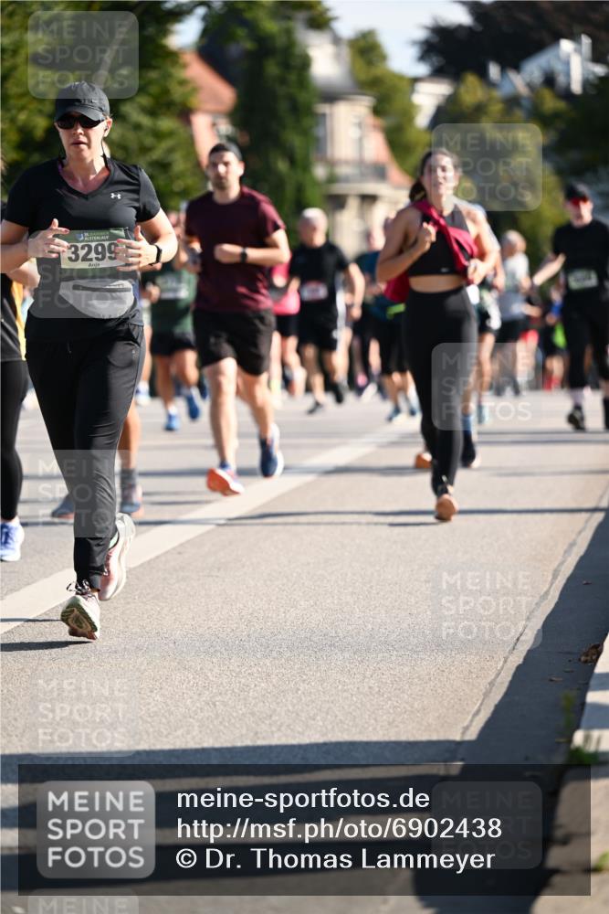 01.09.2024 - BARMER Alsterlauf Dr. Thomas Lammeyer http://msf.ph/oto/6902438 01.09.2024 09:39:23 Laufen 3299 meine-sportfotos.de