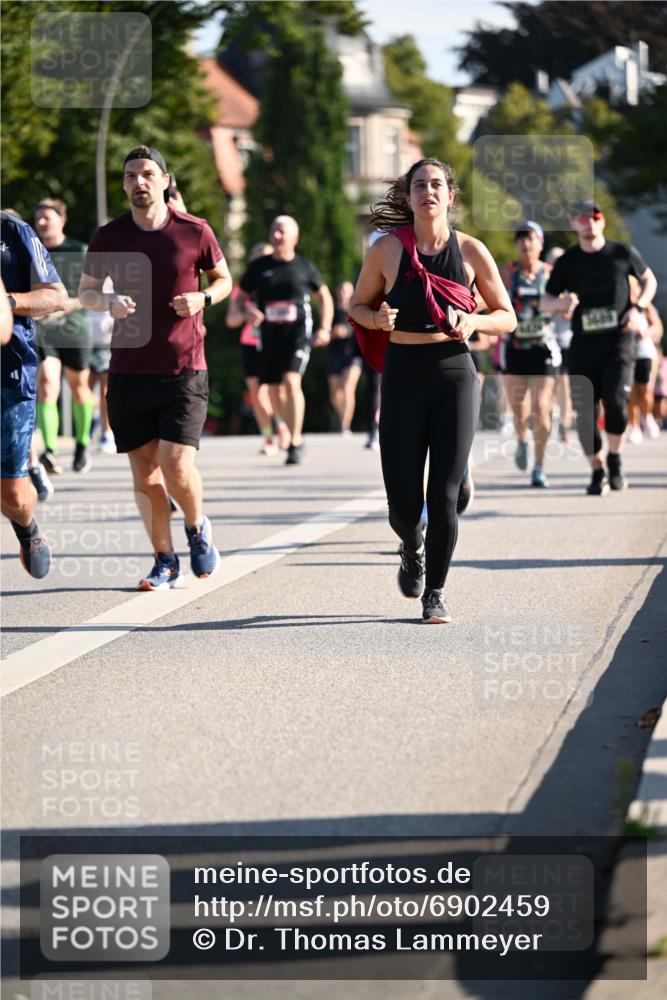 01.09.2024 - BARMER Alsterlauf Dr. Thomas Lammeyer http://msf.ph/oto/6902459 01.09.2024 09:39:24 Laufen  meine-sportfotos.de