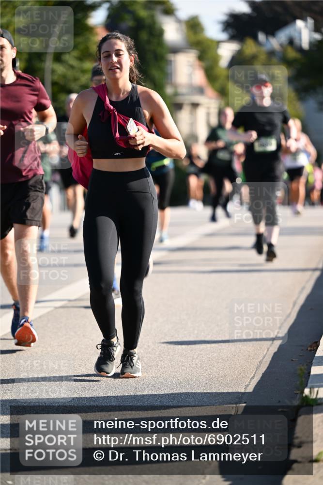 01.09.2024 - BARMER Alsterlauf Dr. Thomas Lammeyer http://msf.ph/oto/6902511 01.09.2024 09:39:26 Laufen  meine-sportfotos.de
