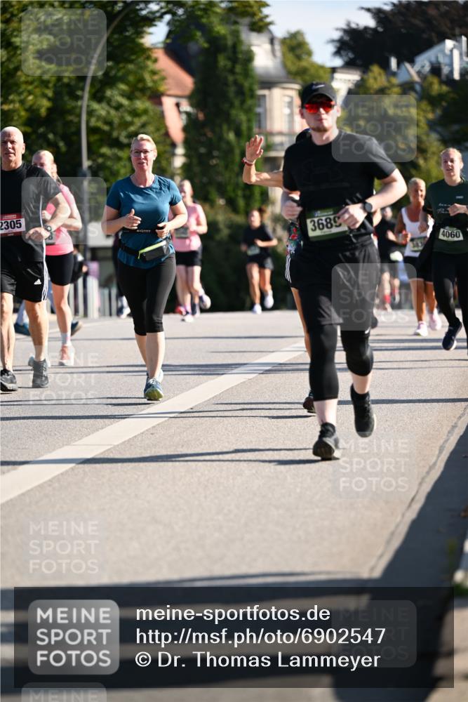 01.09.2024 - BARMER Alsterlauf Dr. Thomas Lammeyer http://msf.ph/oto/6902547 01.09.2024 09:39:28 Laufen 2305, 3689, 4060, 343 meine-sportfotos.de