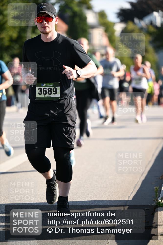 01.09.2024 - BARMER Alsterlauf Dr. Thomas Lammeyer http://msf.ph/oto/6902591 01.09.2024 09:39:30 Laufen 35, 3689 meine-sportfotos.de