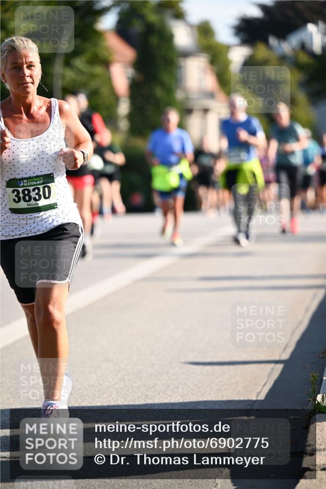 01.09.2024 - BARMER Alsterlauf Dr. Thomas Lammeyer http://msf.ph/oto/6902775 01.09.2024 09:39:35 Laufen 35, 3830 meine-sportfotos.de