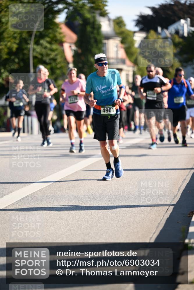 01.09.2024 - BARMER Alsterlauf Dr. Thomas Lammeyer http://msf.ph/oto/6903034 01.09.2024 09:39:43 Laufen 4901 meine-sportfotos.de