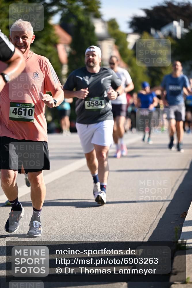 01.09.2024 - BARMER Alsterlauf Dr. Thomas Lammeyer http://msf.ph/oto/6903263 01.09.2024 09:39:50 Laufen 35, 4610, 3584 meine-sportfotos.de