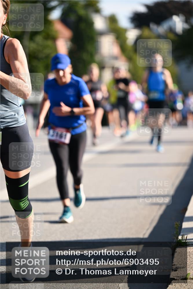 01.09.2024 - BARMER Alsterlauf Dr. Thomas Lammeyer http://msf.ph/oto/6903495 01.09.2024 09:39:56 Laufen  meine-sportfotos.de