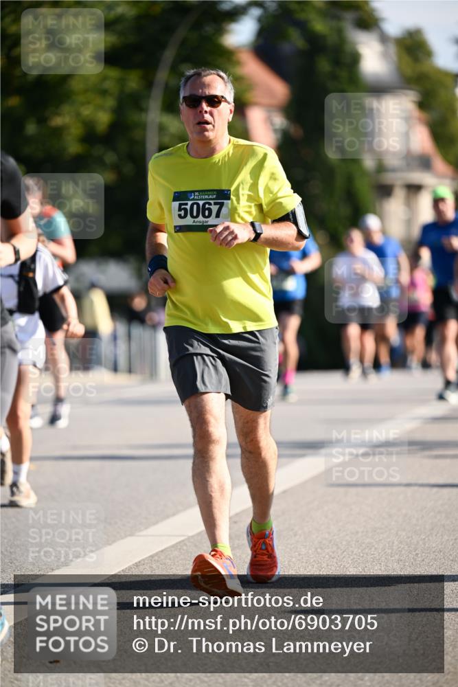 01.09.2024 - BARMER Alsterlauf Dr. Thomas Lammeyer http://msf.ph/oto/6903705 01.09.2024 09:40:03 Laufen 35, 5067 meine-sportfotos.de