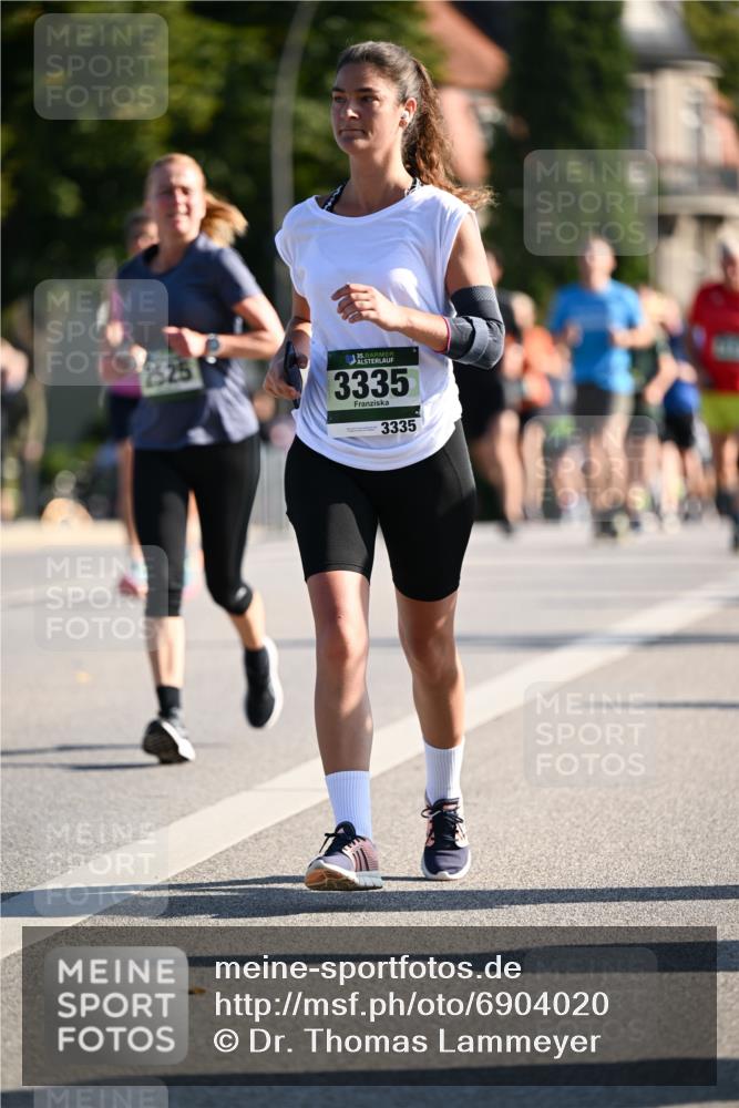 01.09.2024 - BARMER Alsterlauf Dr. Thomas Lammeyer http://msf.ph/oto/6904020 01.09.2024 09:40:10 Laufen 2525, 35, 3335, 3335 meine-sportfotos.de
