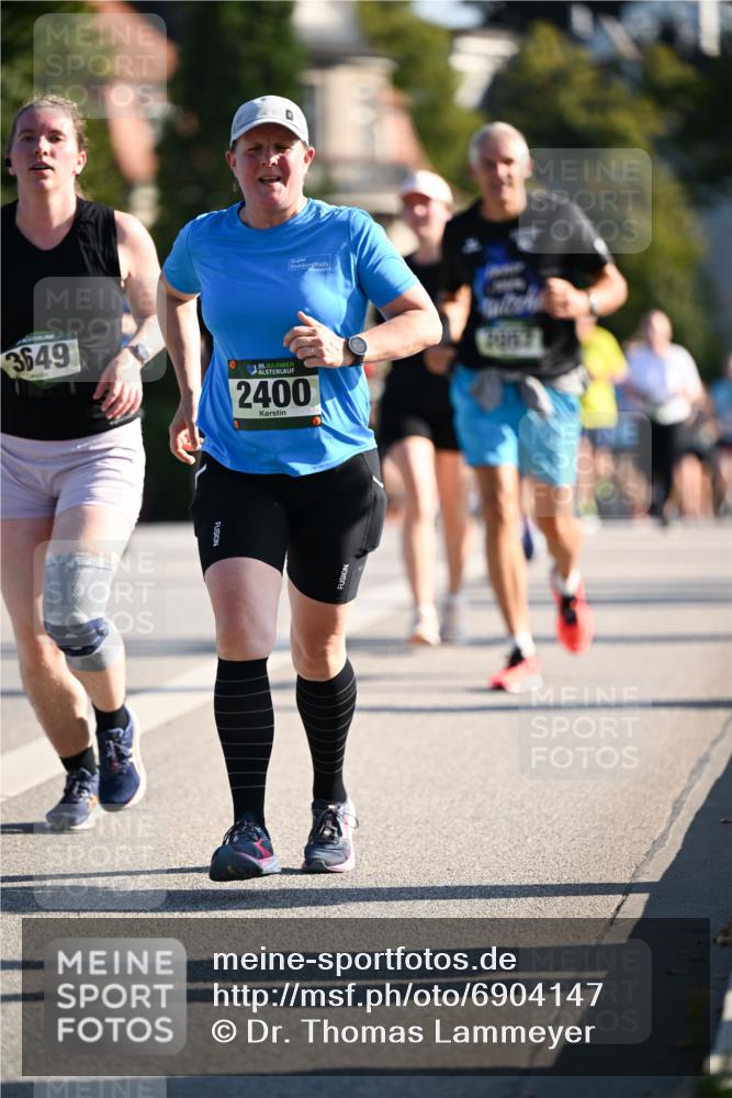 01.09.2024 - BARMER Alsterlauf Dr. Thomas Lammeyer http://msf.ph/oto/6904147 01.09.2024 09:40:15 Laufen 3649, 35, 2400, 2067 meine-sportfotos.de