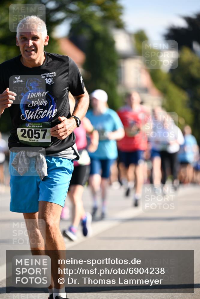 01.09.2024 - BARMER Alsterlauf Dr. Thomas Lammeyer http://msf.ph/oto/6904238 01.09.2024 09:40:19 Laufen 29, 10, 35, 2057 meine-sportfotos.de