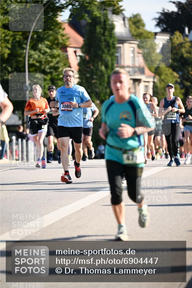 01.09.2024 - BARMER Alsterlauf Dr. Thomas Lammeyer http://msf.ph/oto/6904447 01.09.2024 09:40:28 Laufen 42, 195, 3085, 3444, 126 meine-sportfotos.de