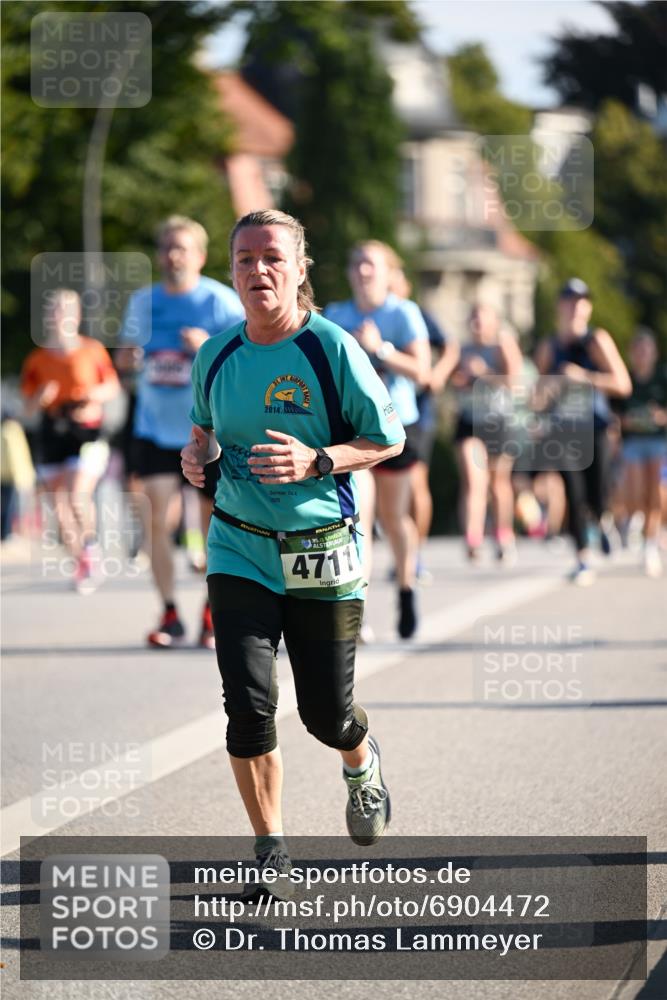 01.09.2024 - BARMER Alsterlauf Dr. Thomas Lammeyer http://msf.ph/oto/6904472 01.09.2024 09:40:28 Laufen 2014, 4711 meine-sportfotos.de