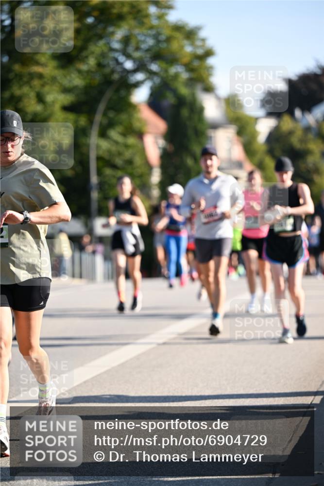 01.09.2024 - BARMER Alsterlauf Dr. Thomas Lammeyer http://msf.ph/oto/6904729 01.09.2024 09:40:39 Laufen  meine-sportfotos.de