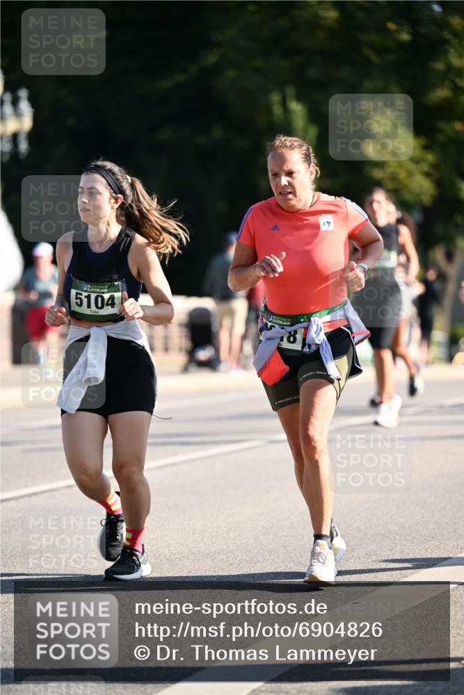 01.09.2024 - BARMER Alsterlauf Dr. Thomas Lammeyer http://msf.ph/oto/6904826 01.09.2024 09:40:43 Laufen 35, 5104 meine-sportfotos.de
