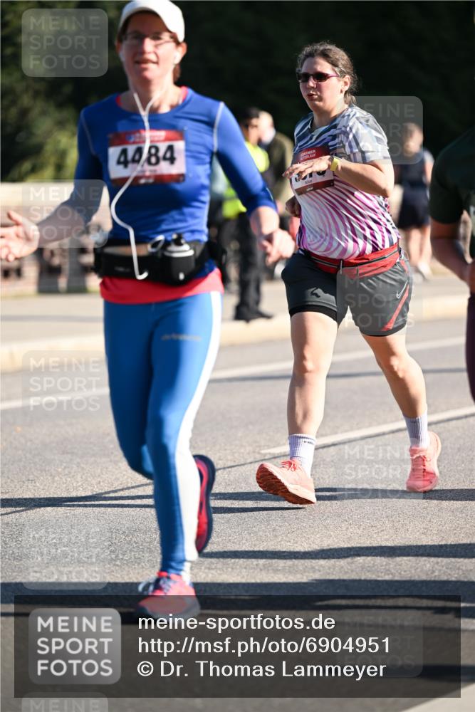 01.09.2024 - BARMER Alsterlauf Dr. Thomas Lammeyer http://msf.ph/oto/6904951 01.09.2024 09:40:48 Laufen 4484 meine-sportfotos.de