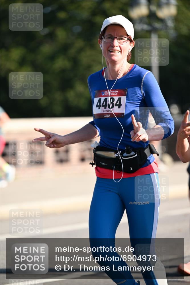 01.09.2024 - BARMER Alsterlauf Dr. Thomas Lammeyer http://msf.ph/oto/6904973 01.09.2024 09:40:49 Laufen 35, 4484 meine-sportfotos.de