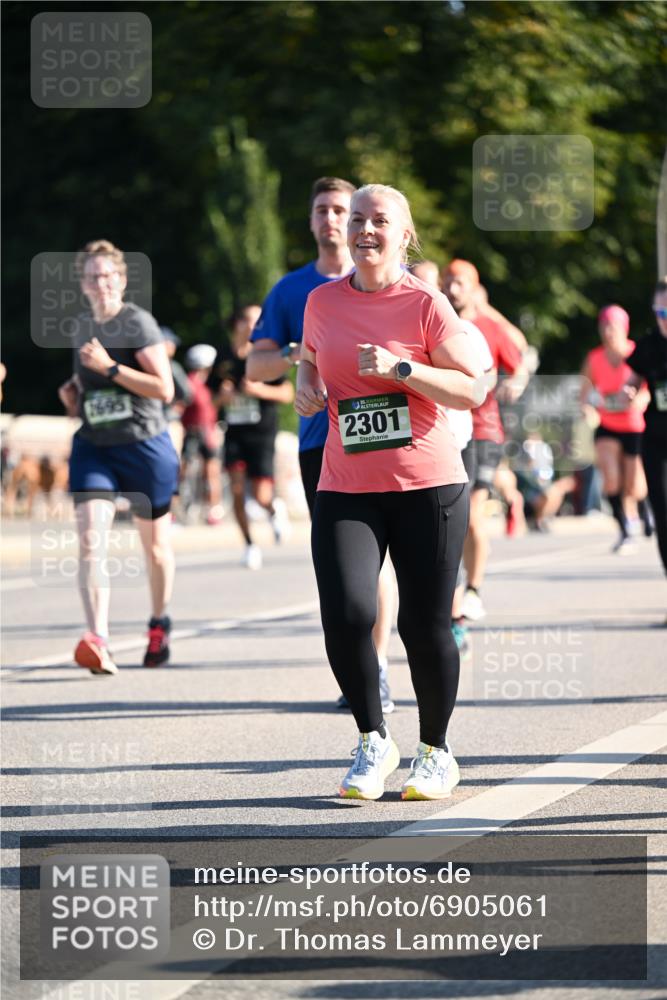 01.09.2024 - BARMER Alsterlauf Dr. Thomas Lammeyer http://msf.ph/oto/6905061 01.09.2024 09:40:56 Laufen 5, 2301 meine-sportfotos.de