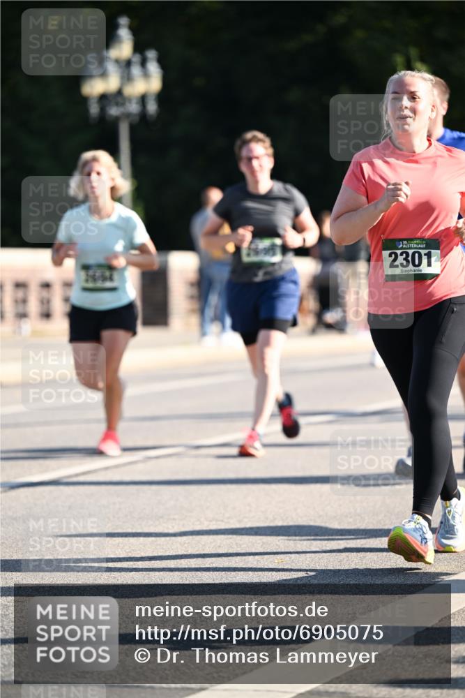 01.09.2024 - BARMER Alsterlauf Dr. Thomas Lammeyer http://msf.ph/oto/6905075 01.09.2024 09:40:57 Laufen 2301 meine-sportfotos.de