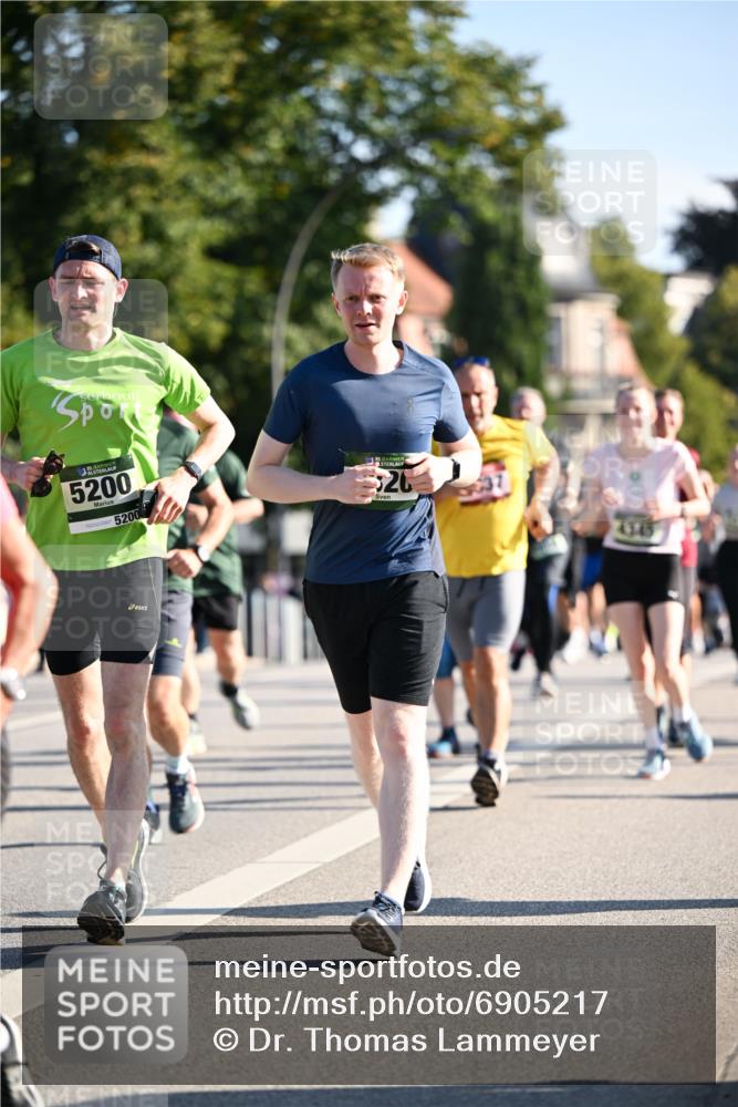 01.09.2024 - BARMER Alsterlauf Dr. Thomas Lammeyer http://msf.ph/oto/6905217 01.09.2024 09:41:04 Laufen 5200, 5200, 35, 20 meine-sportfotos.de