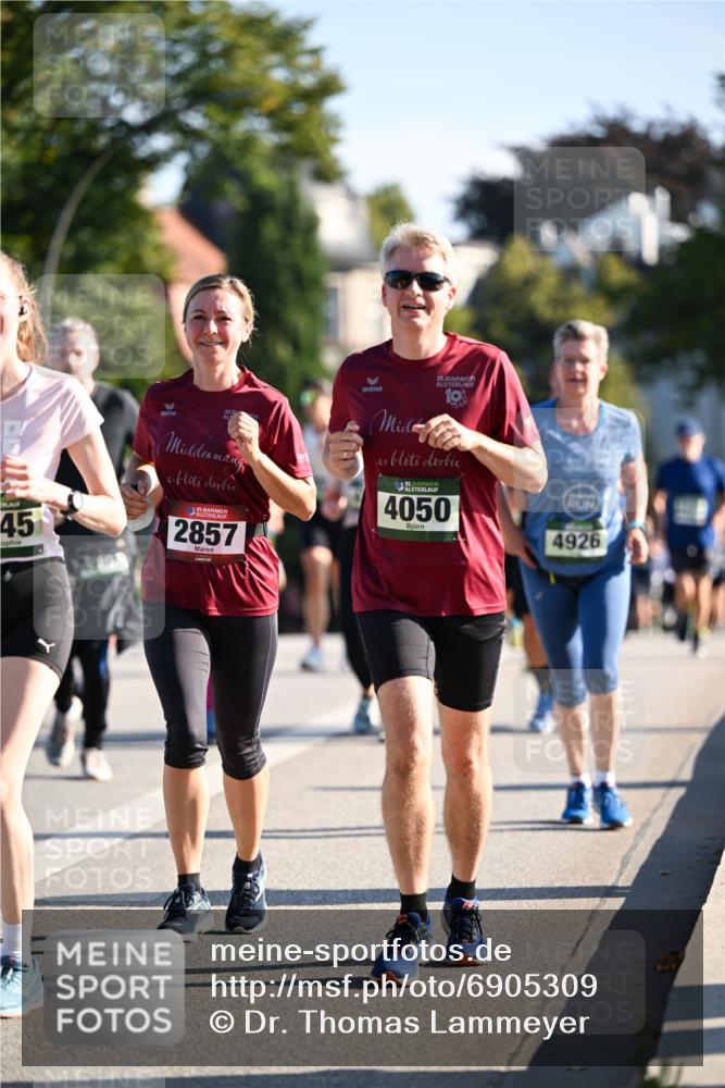 01.09.2024 - BARMER Alsterlauf Dr. Thomas Lammeyer http://msf.ph/oto/6905309 01.09.2024 09:41:07 Laufen 30, 45, 135, 2857, 135, 4050, 4926 meine-sportfotos.de