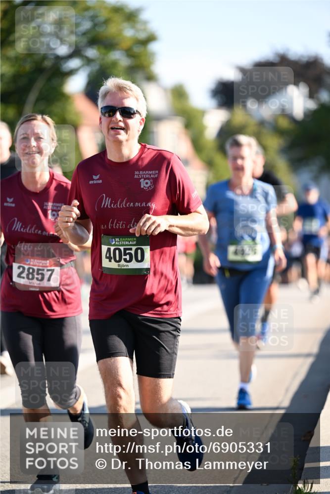 01.09.2024 - BARMER Alsterlauf Dr. Thomas Lammeyer http://msf.ph/oto/6905331 01.09.2024 09:41:08 Laufen 2857, 30, 10, 35, 4050 meine-sportfotos.de