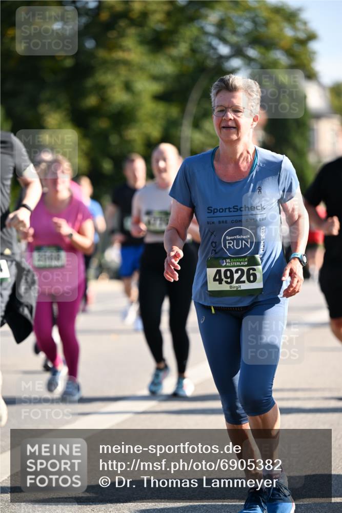01.09.2024 - BARMER Alsterlauf Dr. Thomas Lammeyer http://msf.ph/oto/6905382 01.09.2024 09:41:10 Laufen 2023, 35, 4926 meine-sportfotos.de