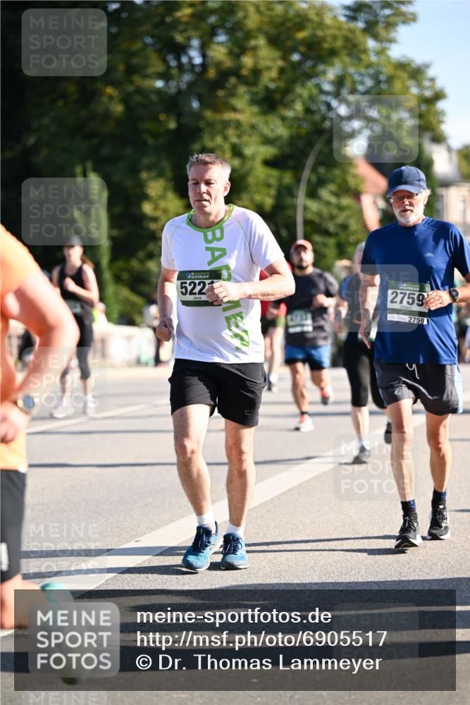 01.09.2024 - BARMER Alsterlauf Dr. Thomas Lammeyer http://msf.ph/oto/6905517 01.09.2024 09:41:15 Laufen 35, 522, 2759, 2759 meine-sportfotos.de