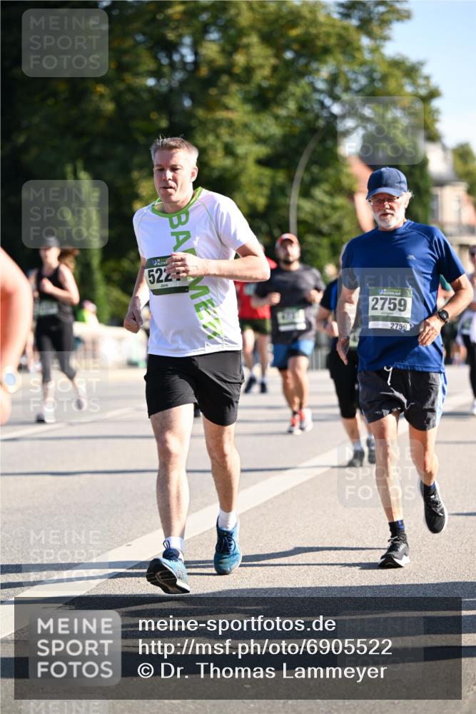 01.09.2024 - BARMER Alsterlauf Dr. Thomas Lammeyer http://msf.ph/oto/6905522 01.09.2024 09:41:16 Laufen 522, 2759, 2759 meine-sportfotos.de
