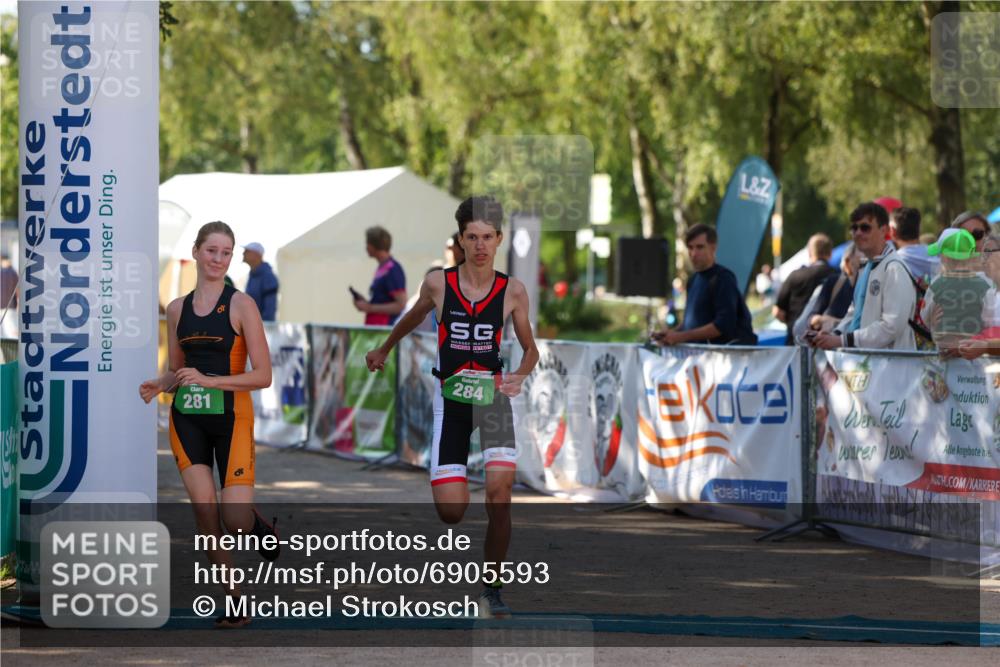 01.09.2024 - 17. Tribühne Triathlon Michael Strokosch http://msf.ph/oto/6905593 01.09.2024 11:08:27 Ziel 279, 281, 284 meine-sportfotos.de