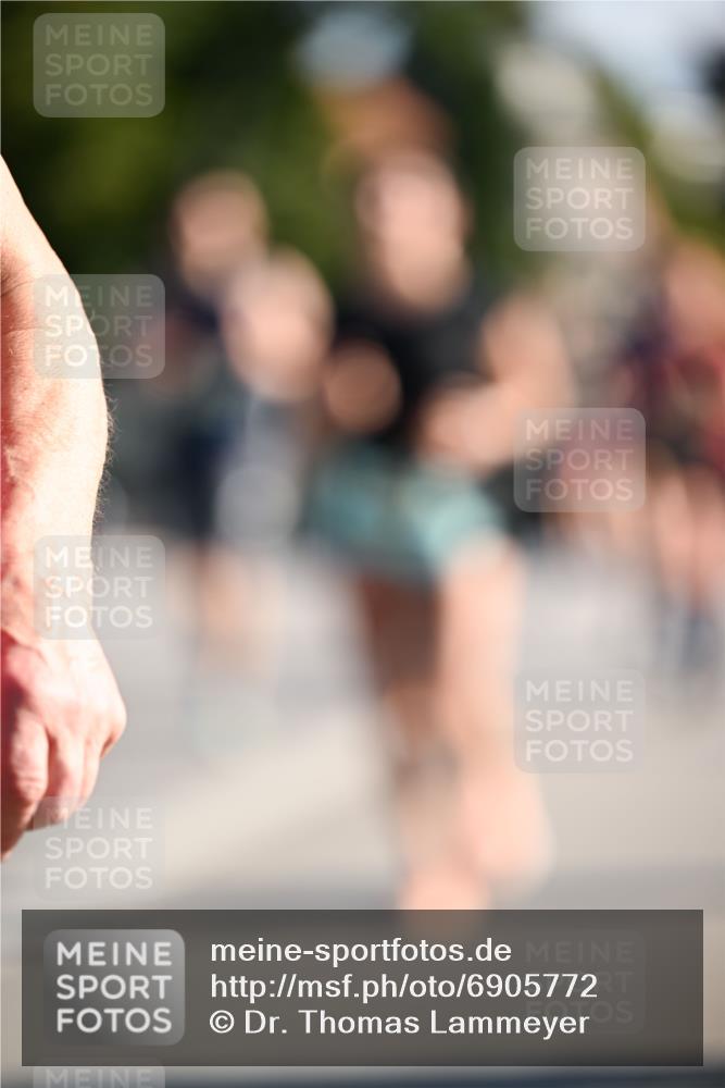 01.09.2024 - BARMER Alsterlauf Dr. Thomas Lammeyer http://msf.ph/oto/6905772 01.09.2024 09:41:26 Laufen  meine-sportfotos.de