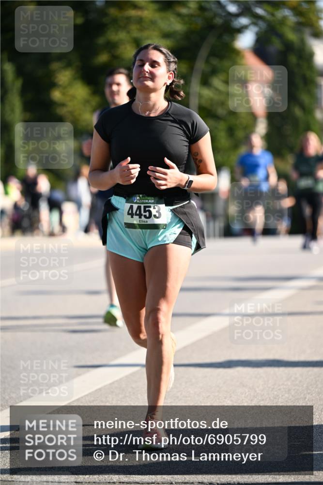 01.09.2024 - BARMER Alsterlauf Dr. Thomas Lammeyer http://msf.ph/oto/6905799 01.09.2024 09:41:27 Laufen 135, 4453 meine-sportfotos.de